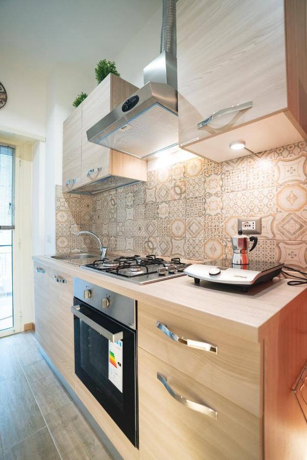 Verrazzano 37 Guest House ローマ エクステリア 写真